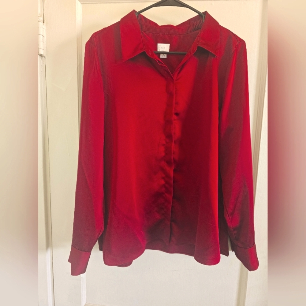 NWOT A NEW DAY Deep Red/Burgundy Women Button Down Top/Concealed Placket! Size L